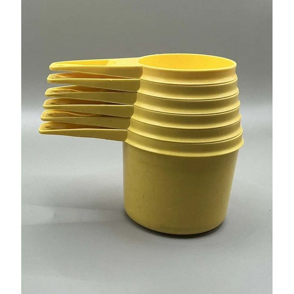 Vintage Tupperware Yellow Measuring Cups Set of 6 Nesting Stacking Retro 761-766